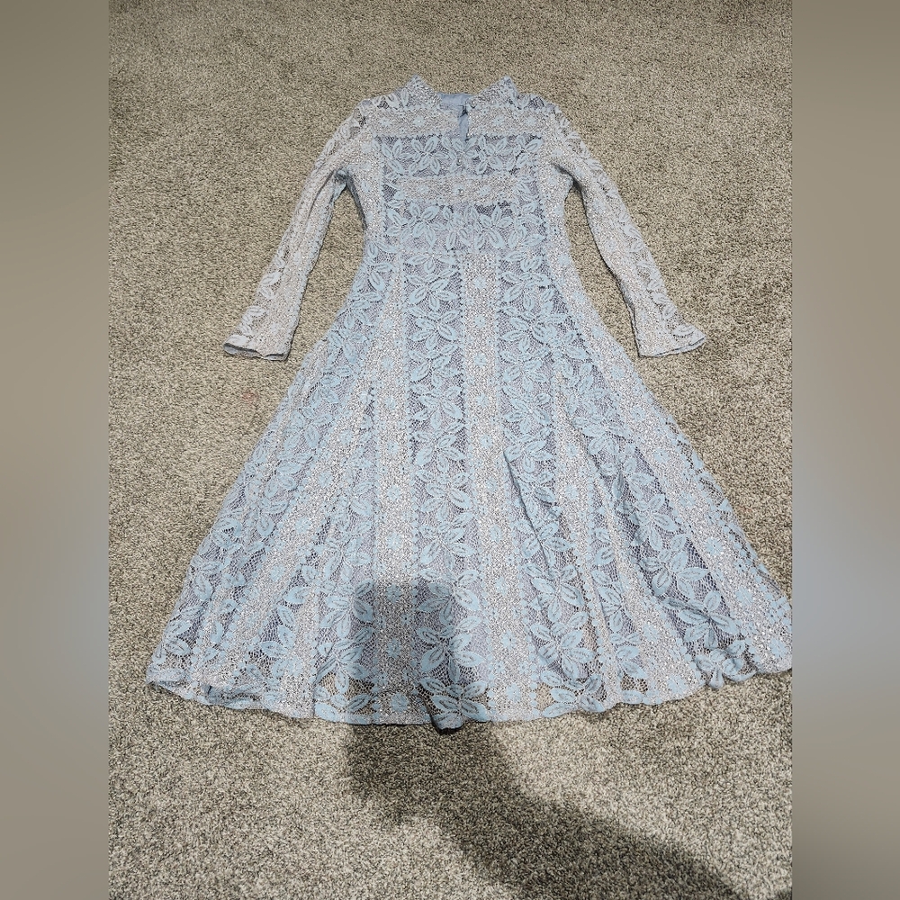 Aizhe Women's Light Blue Lace Long-Sleeve A-Line Dress, Has Sone Snags See Photo